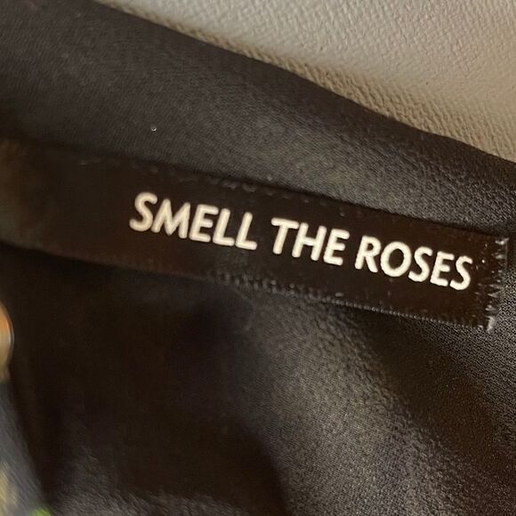 Smell The Roses Spaghetti Strap Floral V Neck Halter Back Maxi Dress Size Small - Picture 3 of 16